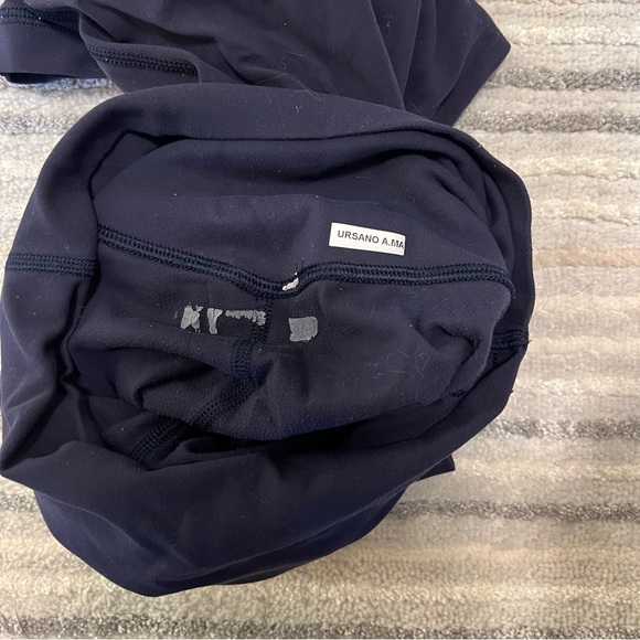 Lululemon Skull Align Leggings - Picture 5 of 6